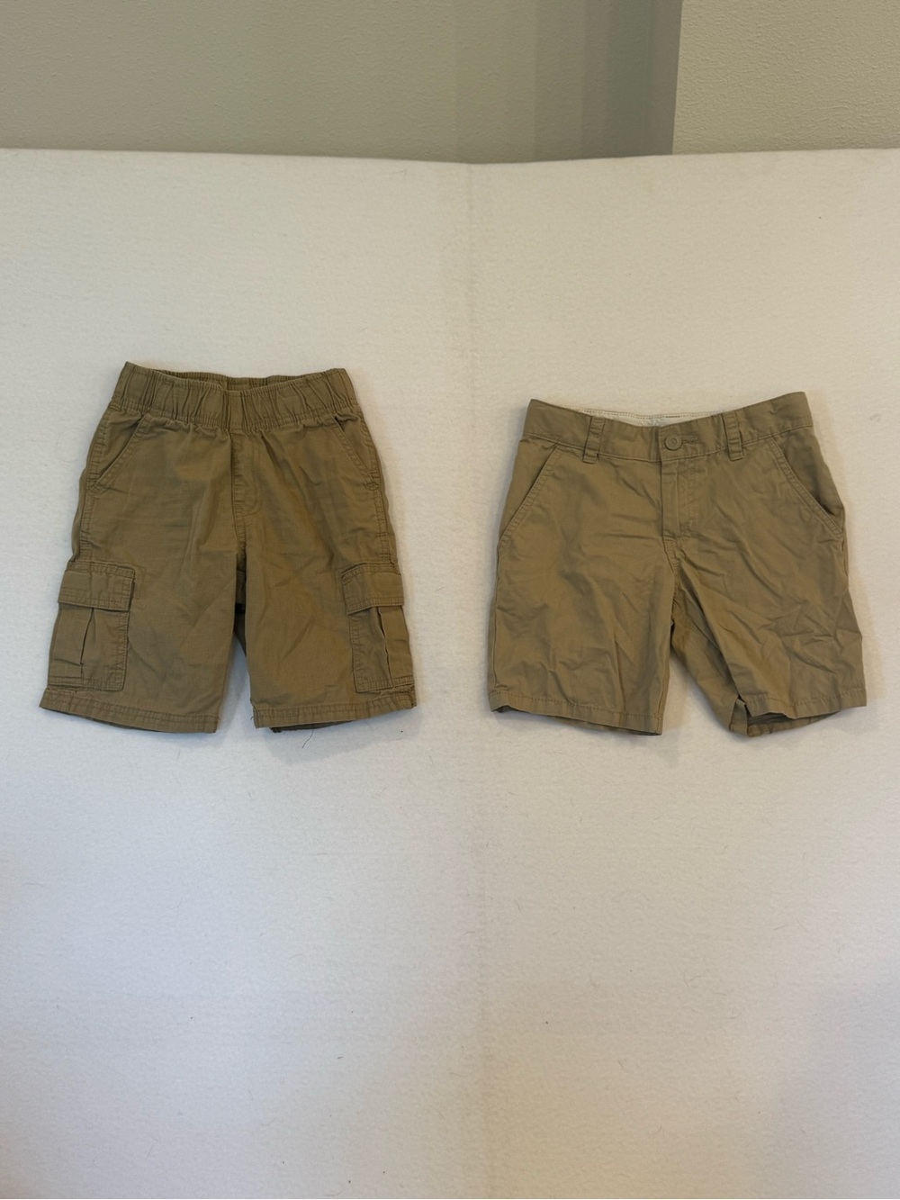 Boys Shorts Lot Size 6/7 – Cat & Jack + Children’s Place – 2 Pair